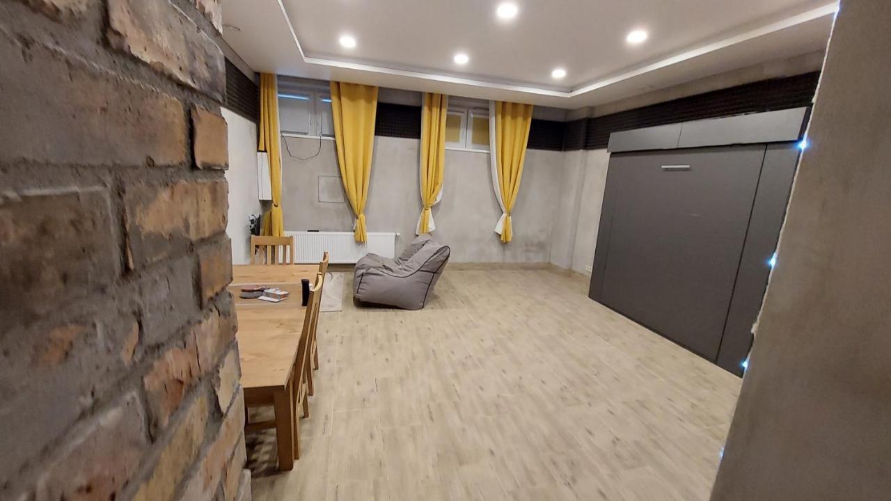 דירות וילנה Fun And Chill Patalpu Ir Pirties Nuoma מראה חיצוני תמונה